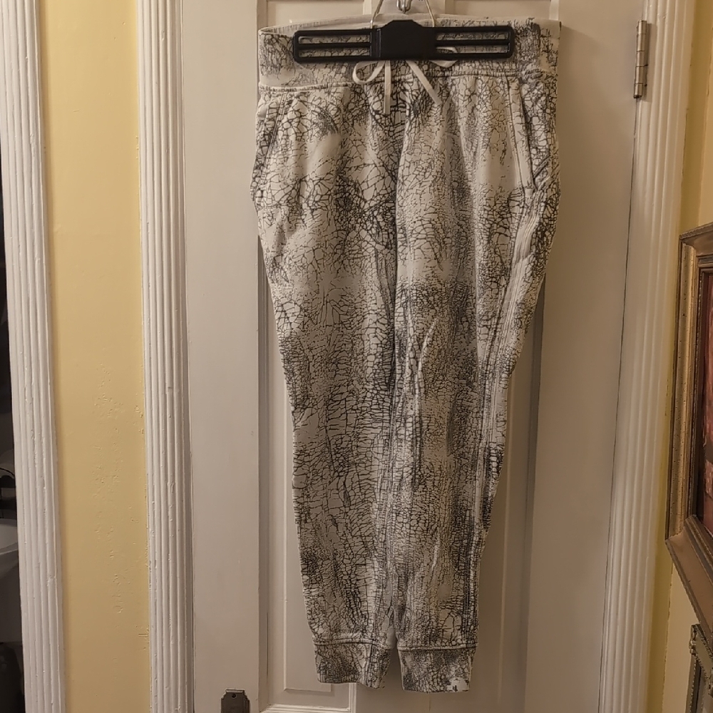 Lululemon Sweatpants